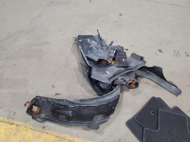 19UUB1F38JA006192 - 2018 ACURA TLX SILVER photo 12