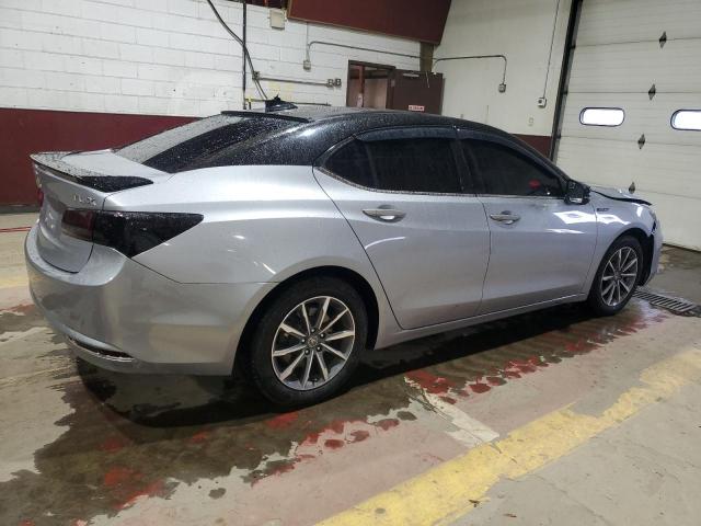 19UUB1F38JA006192 - 2018 ACURA TLX SILVER photo 3