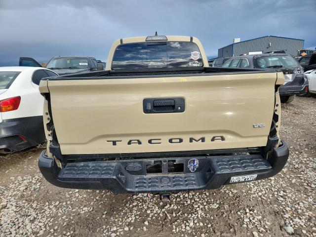 3TMDZ5BN1HM033868 - 2017 TOYOTA TACOMA DOUBLE CAB 棕色 照片 6