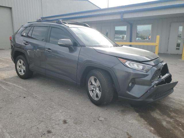 JTMW1RFV2KD010135 - 2019 TOYOTA RAV4 XLE 灰色 照片 4