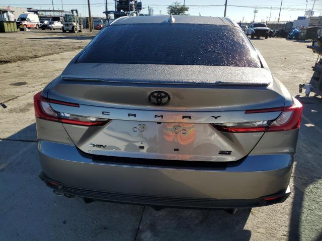 4T1DAACK1SU600793 - 2025 TOYOTA CAMRY XSE 灰色 照片 6