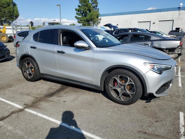 ZASFAKBN6J7B80502 - 2018 ALFA ROMEO STELVIO TI SILVER photo 4