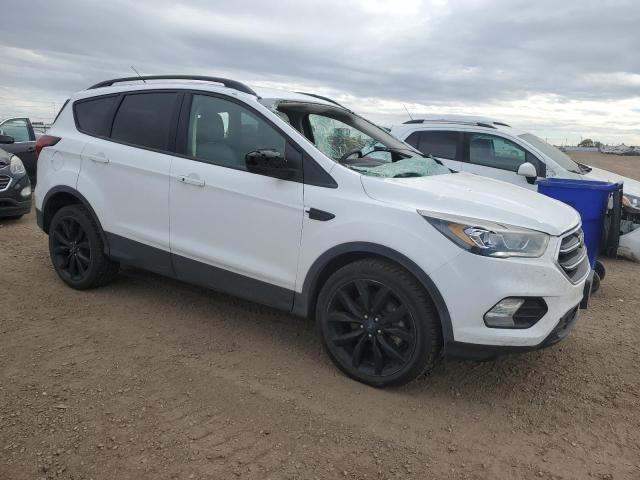1FMCU9GD8KUA41501 - 2019 FORD ESCAPE SE WHITE photo 4