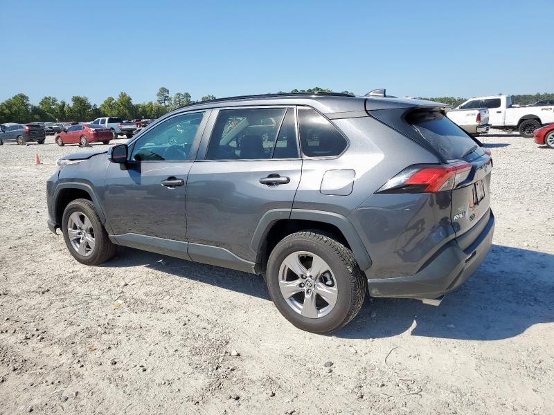 2T3P1RFV0PW391689 - 2023 TOYOTA RAV4 XLE GRAY photo 2