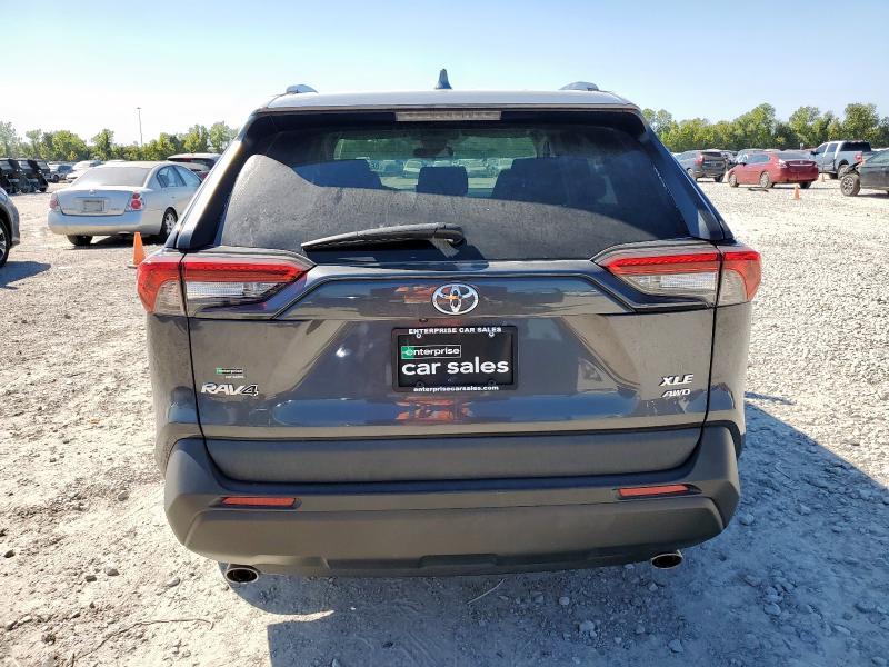 2T3P1RFV0PW391689 - 2023 TOYOTA RAV4 XLE GRAY photo 6