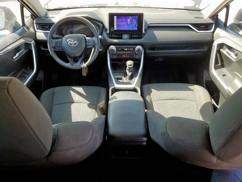 2T3P1RFV0PW391689 - 2023 TOYOTA RAV4 XLE GRAY photo 8