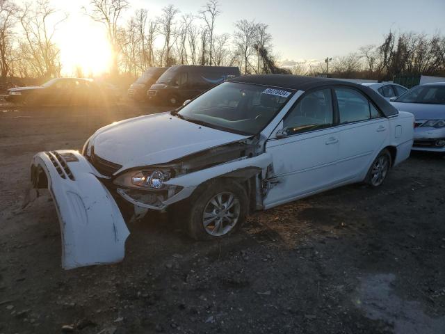 2004 TOYOTA CAMRY LE, 