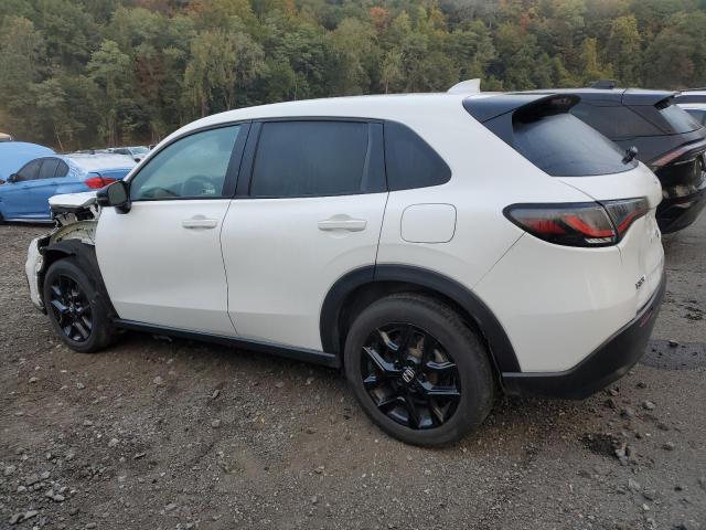3CZRZ2H50RM705605 - 2024 HONDA HR-V SPORT WHITE photo 2