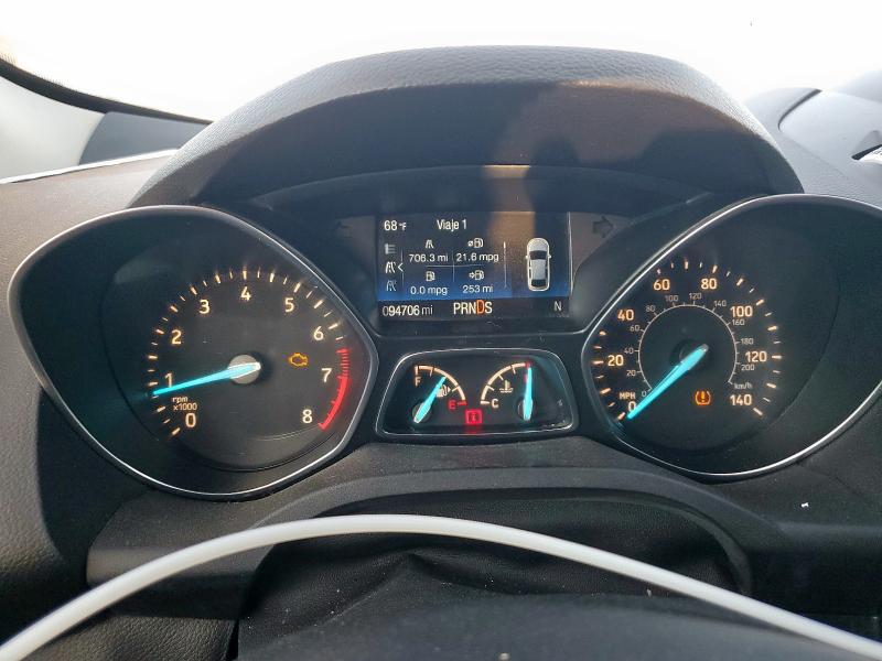 1FMCU0GD0KUB01363 - 2019 FORD ESCAPE SE ნაცრისფერი ფოტო 9