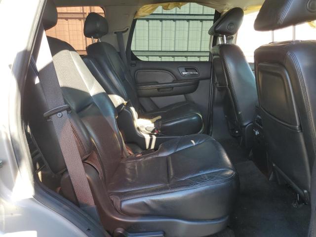 1GYEC63868R127158 - 2008 CADILLAC ESCALADE LUXURY Srebrny zdjęcie 11