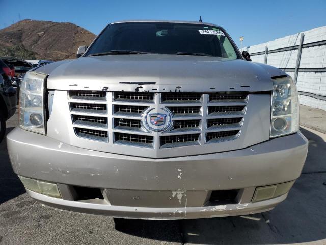 1GYEC63868R127158 - 2008 CADILLAC ESCALADE LUXURY Srebrny zdjęcie 5