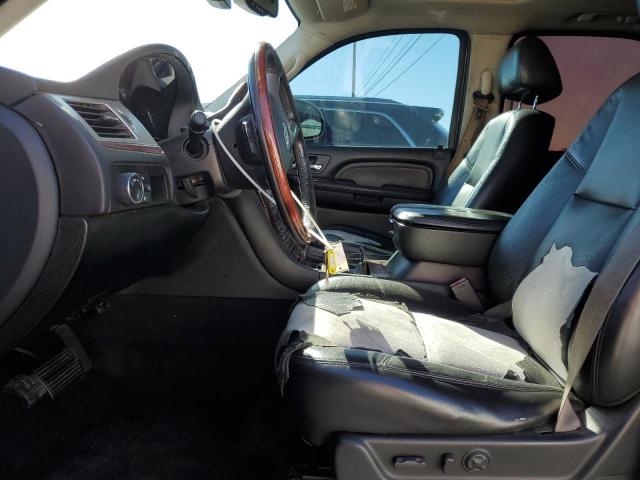 1GYEC63868R127158 - 2008 CADILLAC ESCALADE LUXURY Srebrny zdjęcie 7