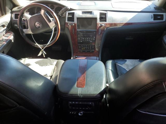1GYEC63868R127158 - 2008 CADILLAC ESCALADE LUXURY Srebrny zdjęcie 8
