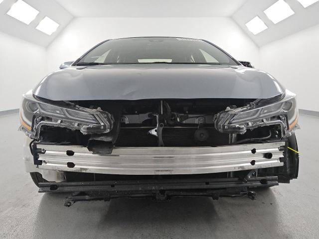 JTDS4MCE0NJ094779 - 2022 TOYOTA COROLLA SE 蓝色 照片 5