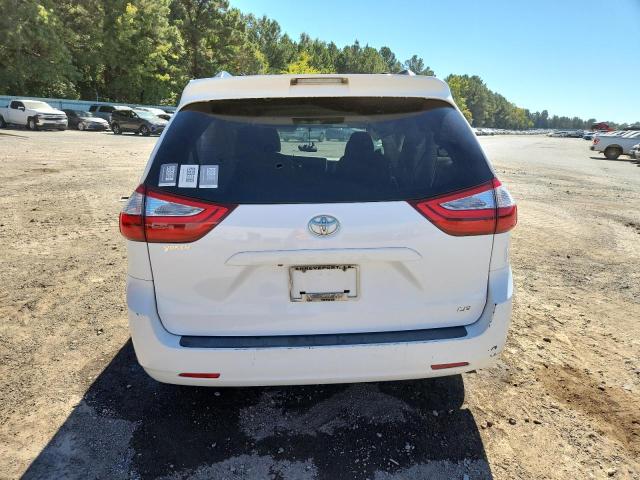 5TDKZ3DCXHS804030 - 2017 TOYOTA SIENNA LE 白色 照片 6