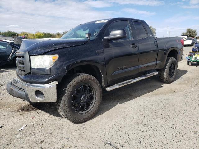 2013 TOYOTA TUNDRA DOUBLE CAB SR5, 