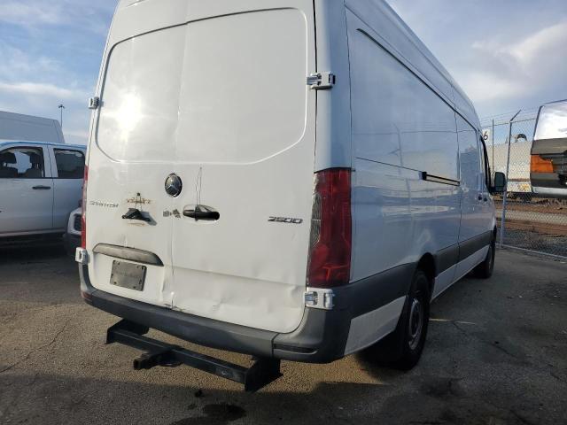W1Y40CHYXMT044441 - 2021 MERCEDES-BENZ SPRINTER 2500 WHITE photo 3