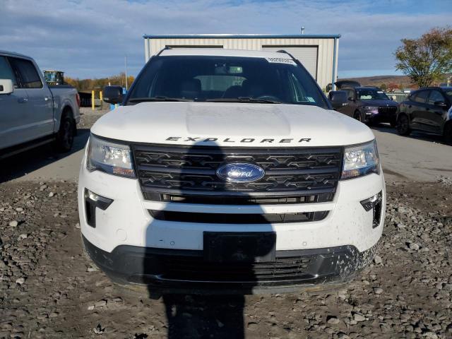 1FM5K8D84JGC30319 - 2018 FORD EXPLORER XLT 白色 照片 5