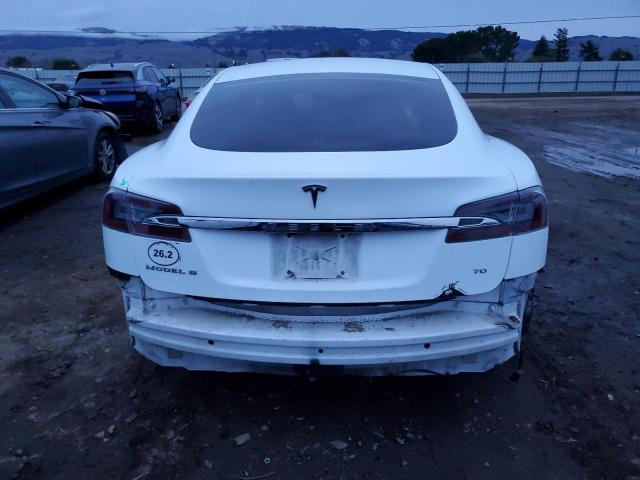 5YJSA1E16GF133564 - 2016 TESLA MODEL S WHITE photo 6