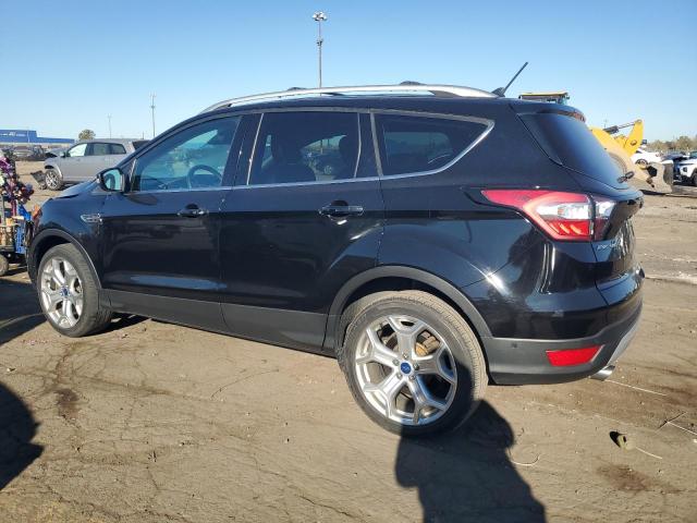 1FMCU9J92JUB31004 - 2018 FORD ESCAPE TITANIUM BLACK photo 2