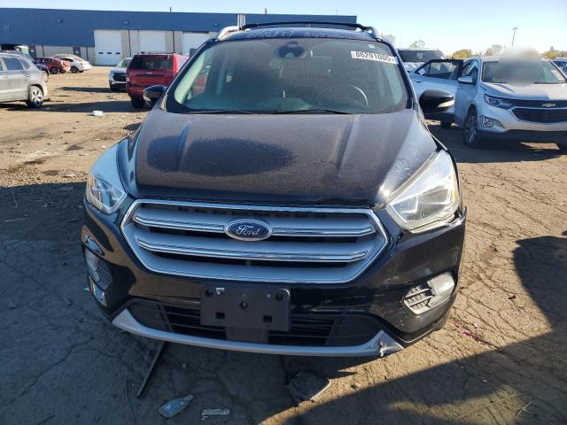 1FMCU9J92JUB31004 - 2018 FORD ESCAPE TITANIUM BLACK photo 5