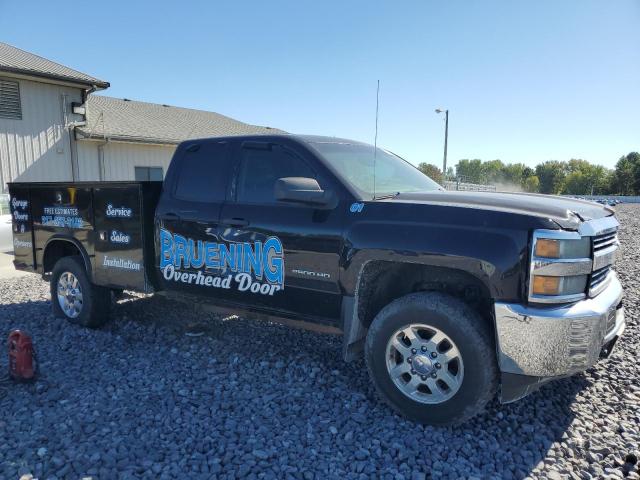 1GC2KUEG4FZ120470 - 2015 CHEVROLET SILVERADO K2500 HEAVY DUTY BLACK photo 4