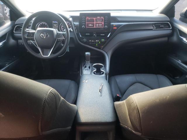 4T1C11AK5NU657176 - 2022 TOYOTA CAMRY LE GRAY photo 8