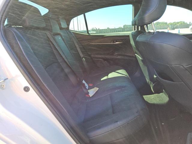 4T1DAACK0SU062023 - 2025 TOYOTA CAMRY XSE თეთრი ფოტო 10