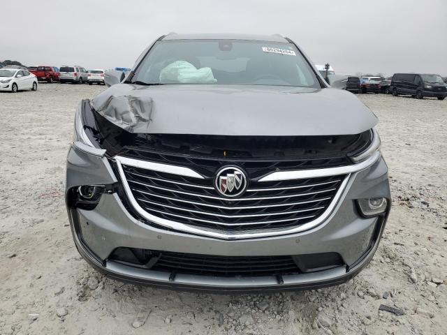 5GAERBKW4PJ260299 - 2023 BUICK ENCLAVE ESSENCE 灰色 照片 5