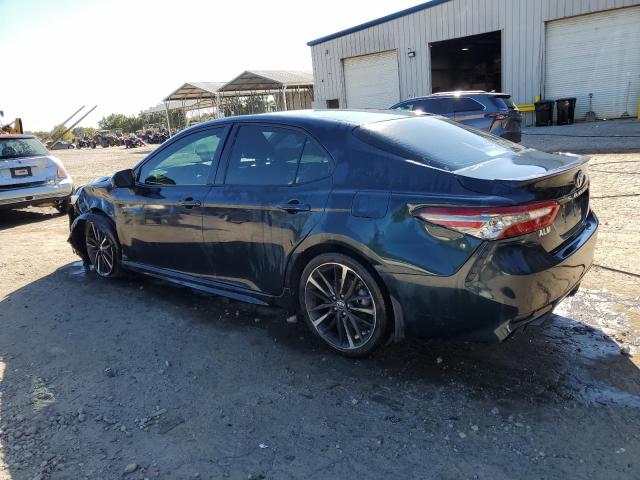 4T1B61HK7JU632387 - 2018 TOYOTA CAMRY XSE Mavi foto 2