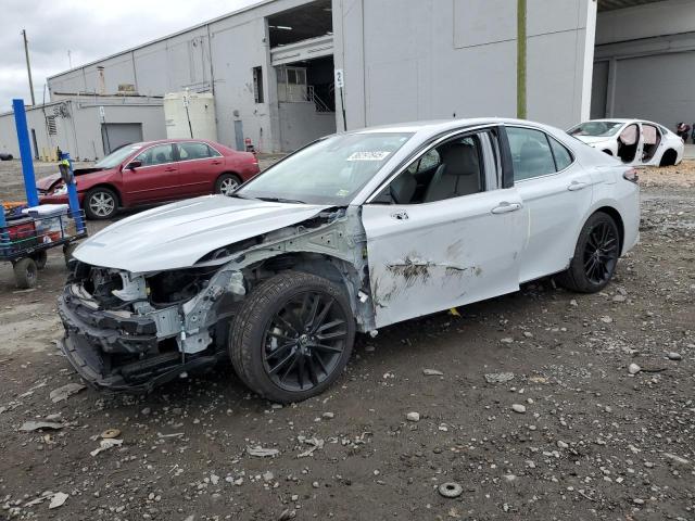 2022 TOYOTA CAMRY XSE, 