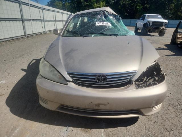4T1BE32K15U083489 - 2005 TOYOTA CAMRY LE BEIGE photo 5