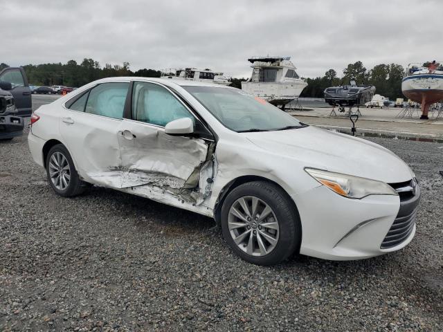 4T1BF1FK3HU436038 - 2017 TOYOTA CAMRY LE WHITE photo 4