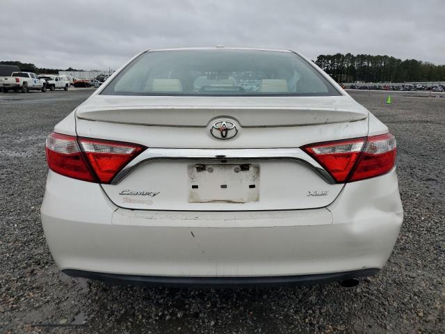 4T1BF1FK3HU436038 - 2017 TOYOTA CAMRY LE WHITE photo 6