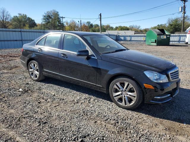 WDDGF8AB2EA923034 - 2014 MERCEDES-BENZ C 300 4MATIC BLACK photo 4