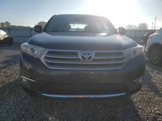 5TDZK3EH3DS142363 - 2013 TOYOTA HIGHLANDER BASE Grau Foto 5