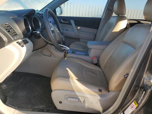 5TDZK3EH3DS142363 - 2013 TOYOTA HIGHLANDER BASE Grau Foto 7