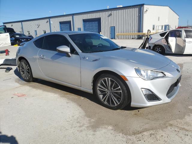 JF1ZNAA10E8704493 - 2014 TOYOTA SCION FR-S SILVER photo 4