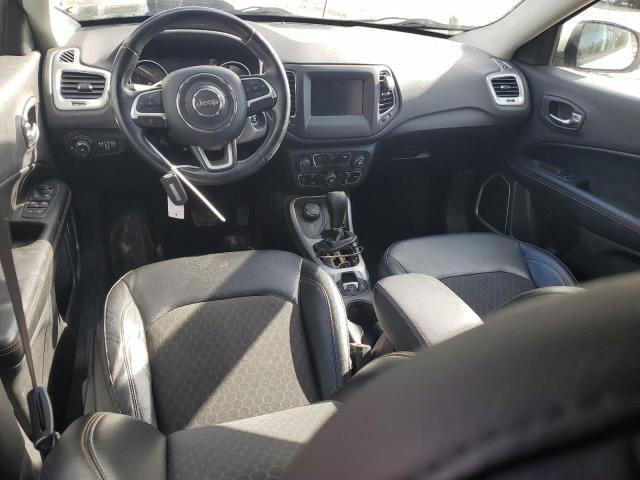 3C4NJDBB2KT729177 - 2019 JEEP COMPASS LATITUDE WHITE photo 8