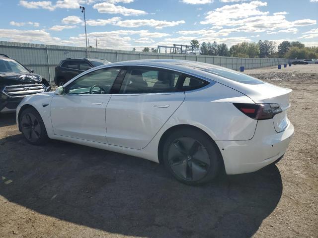5YJ3E1EB4JF094837 - 2018 TESLA MODEL 3 白色 照片 2