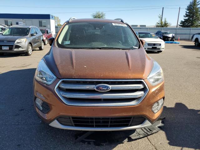 1FMCU9J94HUE06639 - 2017 FORD ESCAPE TITANIUM ORANGE photo 5