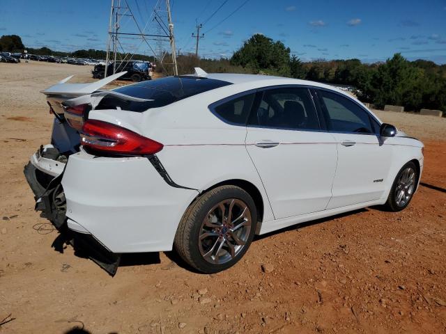 3FA6P0RUXKR273385 - 2019 FORD FUSION TITANIUM WHITE photo 3