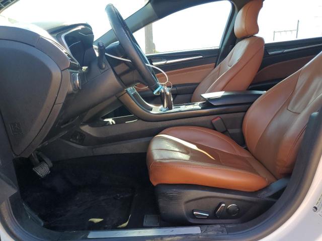 3FA6P0RUXKR273385 - 2019 FORD FUSION TITANIUM WHITE photo 7