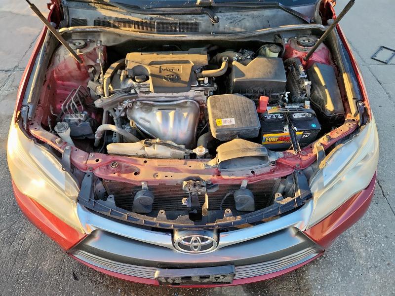 4T1BF1FK6HU616503 - 2017 TOYOTA CAMRY LE RED photo 11