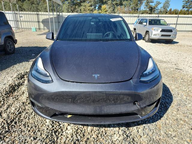 5YJYGDEE4LF045913 - 2020 TESLA MODEL Y Schwarz Foto 5