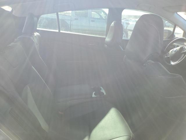 JTDKARFP2H3049838 - 2017 TOYOTA PRIUS PRIM Сұр фото 11