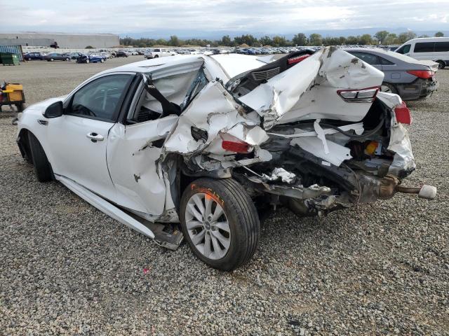 5XXGT4L32JG254702 - 2018 KIA OPTIMA LX 白色 照片 2