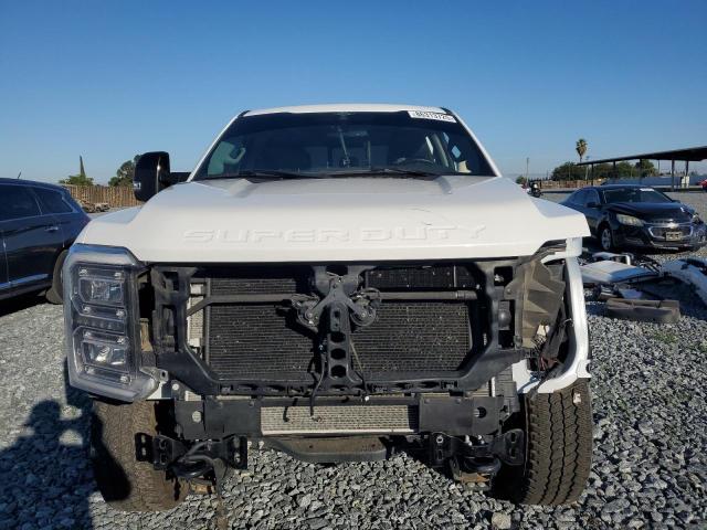 1FT8W2BT4REC45596 - 2024 FORD F250 SUPER DUTY WHITE photo 5