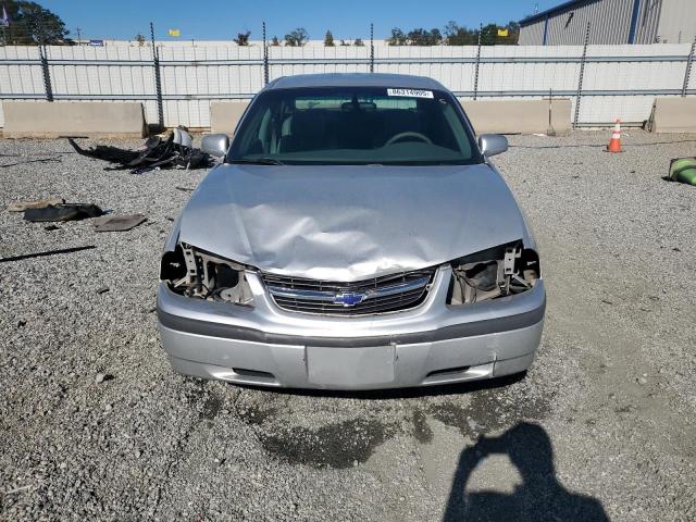 2G1WF52E139218255 - 2003 CHEVROLET IMPALA SILVER photo 5