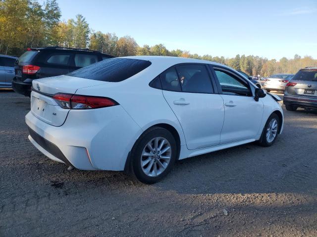 5YFBPMBE8NP300922 - 2022 TOYOTA COROLLA LE 白色 照片 3